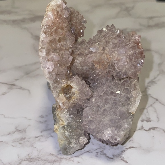 Amethyst- Rough Stone - Picture 5 of 8